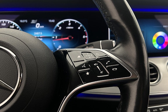 Mercedes-Benz E220 15 of 30