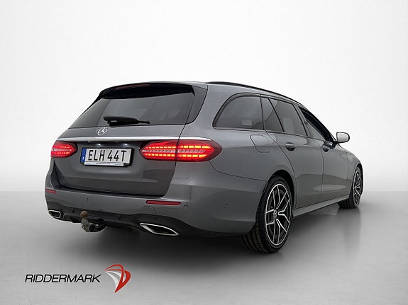 Mercedes-Benz E220 5 of 5
