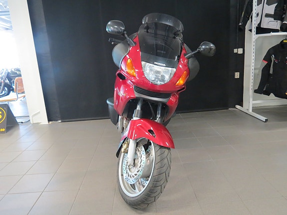 Honda NT 650 V DEAUVILLE 3 of 6