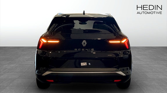 Renault Scenic E-Tech 5 of 5