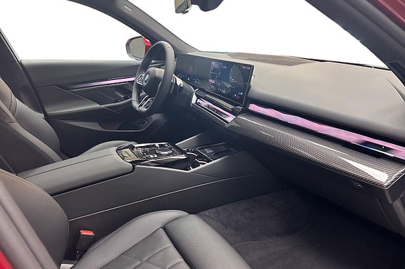 BMW 530e 13 of 18