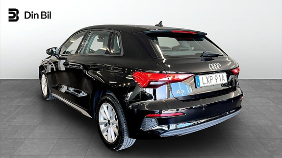 Audi A3 3 of 5