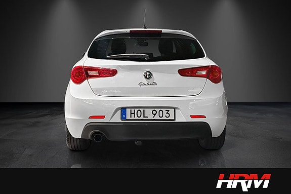 Alfa Romeo Giulietta 5 of 18