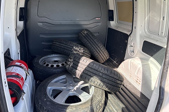 Volkswagen Caddy 7 of 8