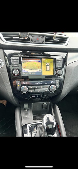Nissan Qashqai 3 of 5