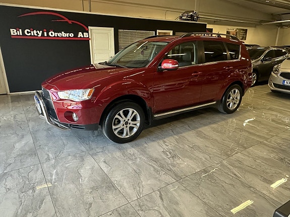 Mitsubishi Outlander 3 of 5