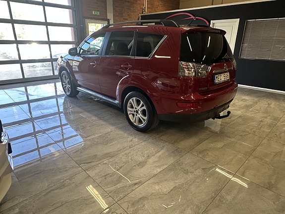 Mitsubishi Outlander 4 of 5
