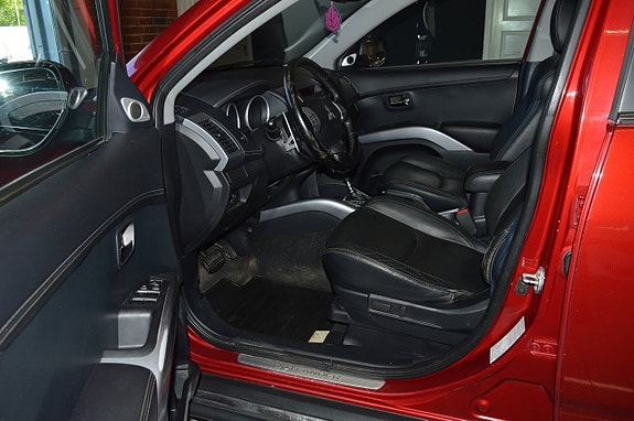 Mitsubishi Outlander 14 of 20