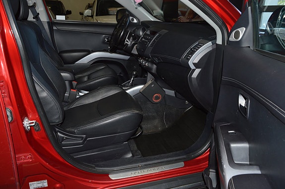 Mitsubishi Outlander 15 of 20