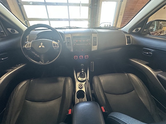 Mitsubishi Outlander 18 of 20