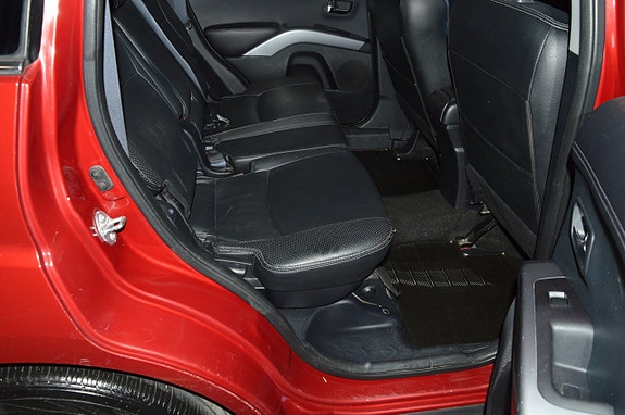 Mitsubishi Outlander 16 of 20