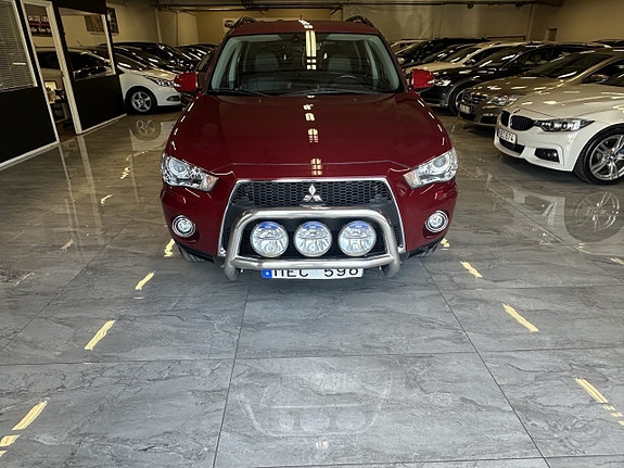 Mitsubishi Outlander 10 of 20