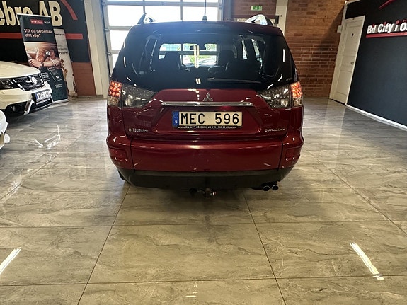 Mitsubishi Outlander 12 of 20