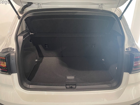 Volkswagen T-Cross 12 of 12