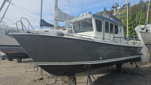 Targa 27 . 1  2x Evinrude 300hk G2 2017 i mycket fint skick