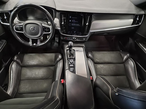 Volvo V90 10 of 15