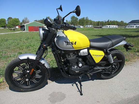 BSA Bantam 350 Victor Yellow 7 of 7