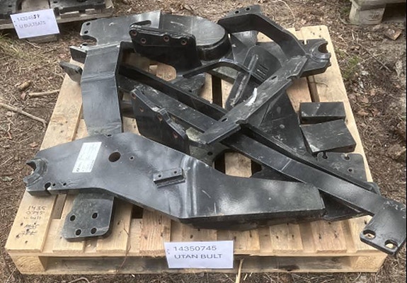 LASTARFÄSTE FUNDAMENT