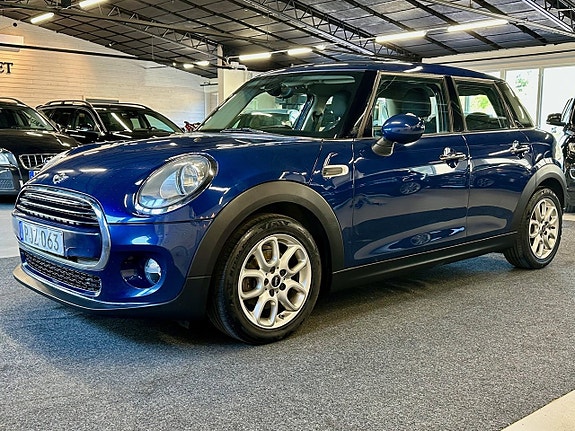 MINI Cooper 6 of 14