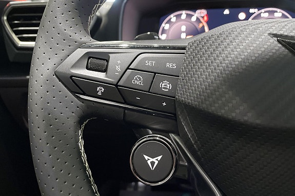 Cupra Formentor 18 of 28