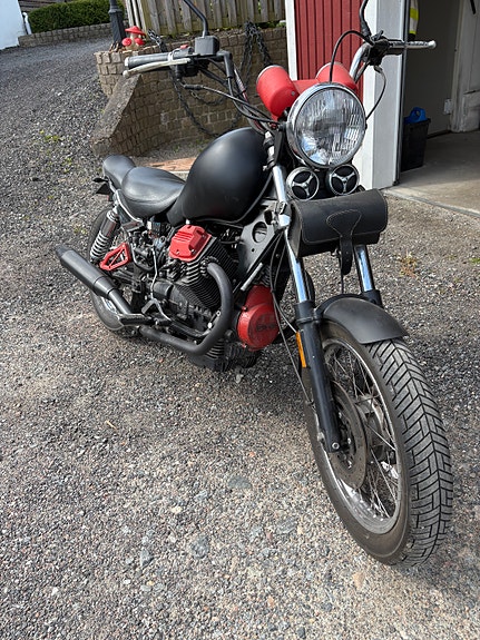 Moto Guzzi 2 of 4