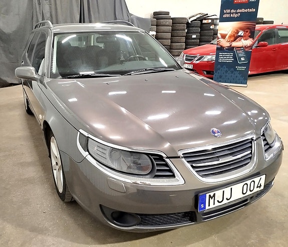 Saab 9-5 8 of 27