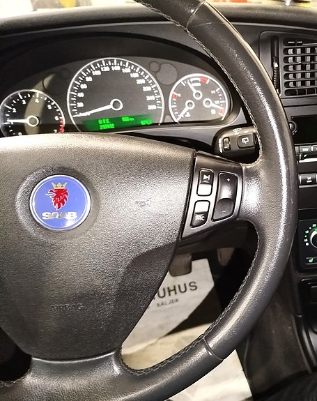 Saab 9-5 16 of 27