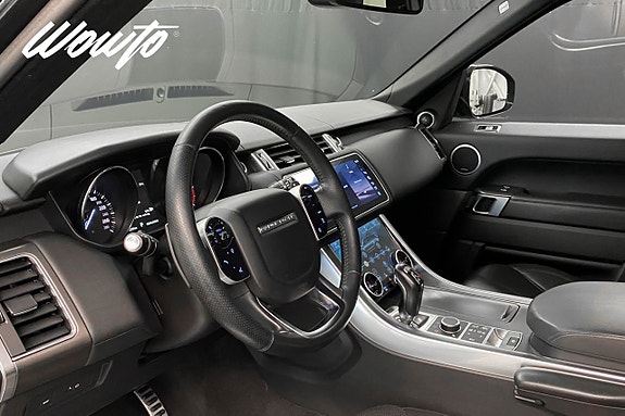 Land Rover Range Rover Sport 8 of 21
