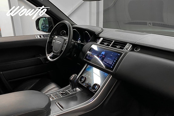 Land Rover Range Rover Sport 14 of 21