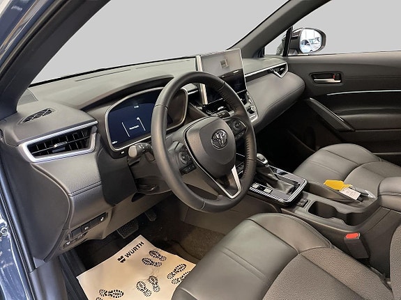 Toyota Corolla Cross 13 of 20