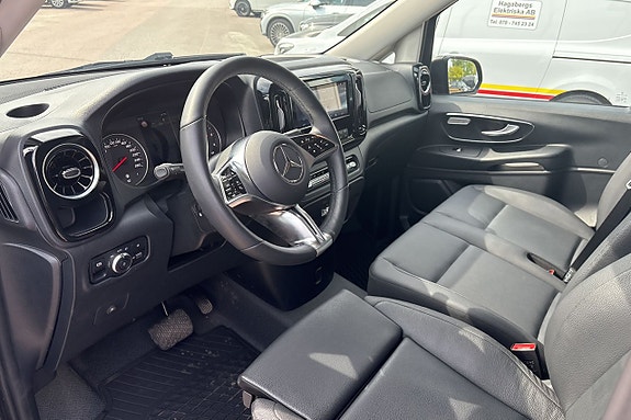 Mercedes-Benz Vito 119 8 of 16