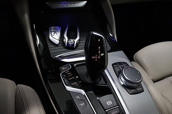 BMW X4 27 of 30