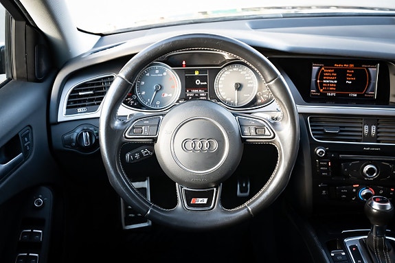 Audi S4 17 of 21