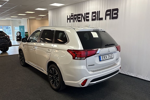 Mitsubishi Outlander 4 of 8