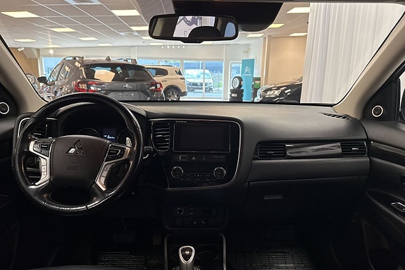 Mitsubishi Outlander 6 of 8
