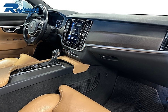 Volvo V90 Cross Country 5 of 5