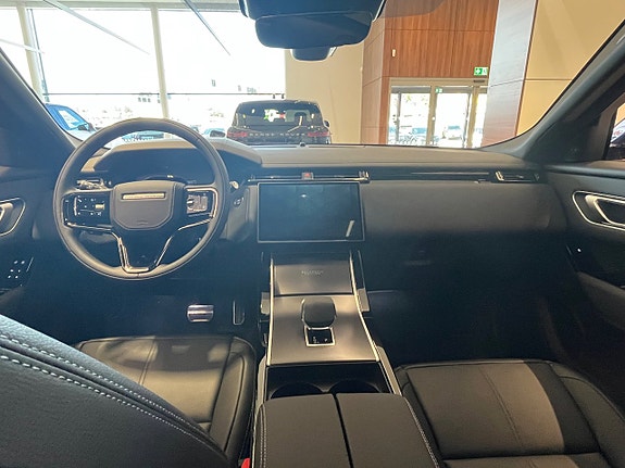 Land Rover Range Rover Velar 4 of 5