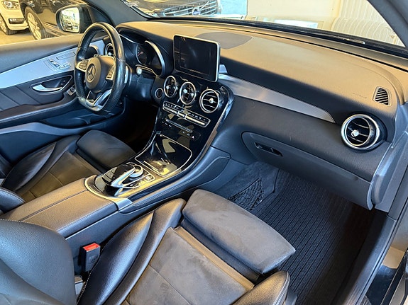 Mercedes-Benz GLC250 d 22 of 30
