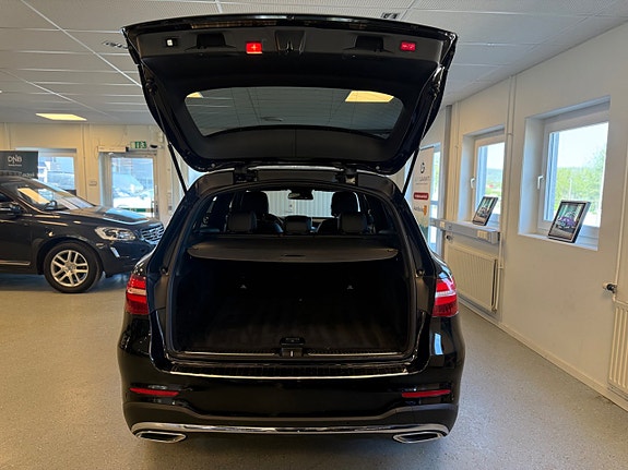 Mercedes-Benz GLC250 d 20 of 30