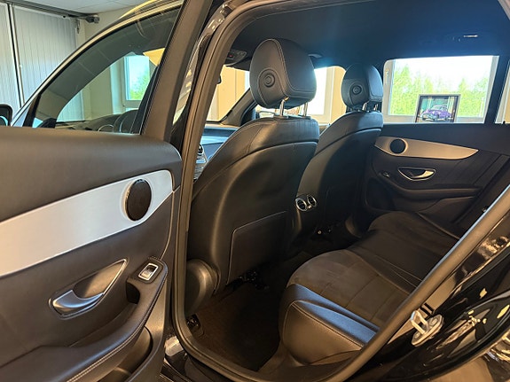 Mercedes-Benz GLC250 d 19 of 30