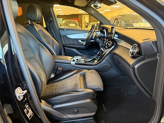Mercedes-Benz GLC250 d 23 of 30