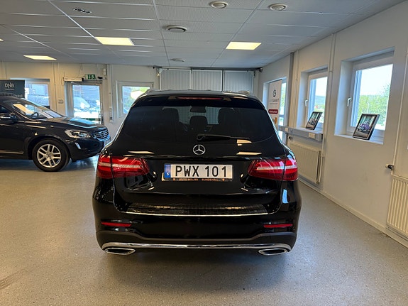 Mercedes-Benz GLC250 d 9 of 30
