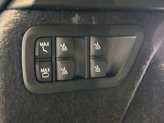 BMW X7 12 of 28