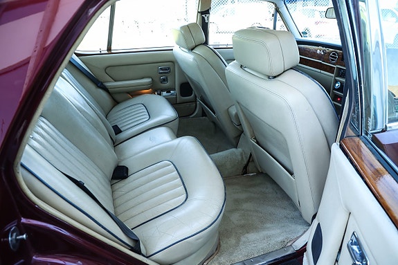 Rolls Royce Silver Spirit 5 of 5