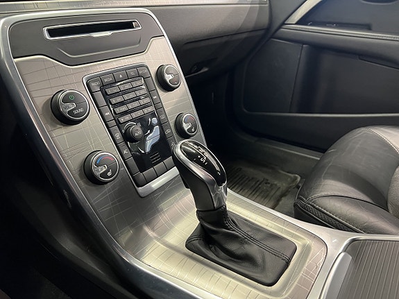 Volvo XC70 21 of 30