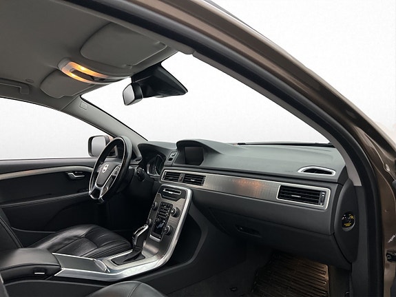 Volvo XC70 29 of 30