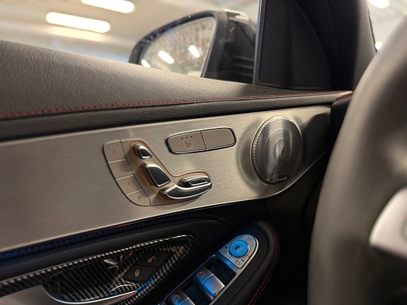 Mercedes-Benz C43 19 of 21