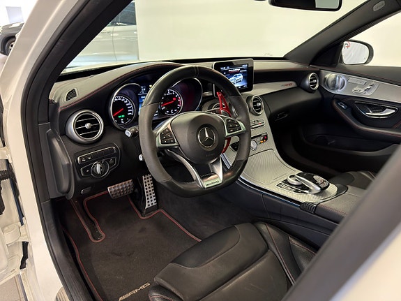 Mercedes-Benz C43 7 of 21