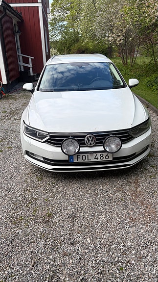 Volkswagen Passat 4 of 5