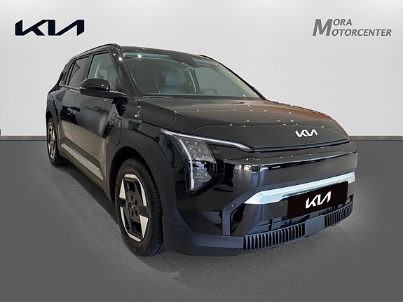 Kia EV3 3 of 5